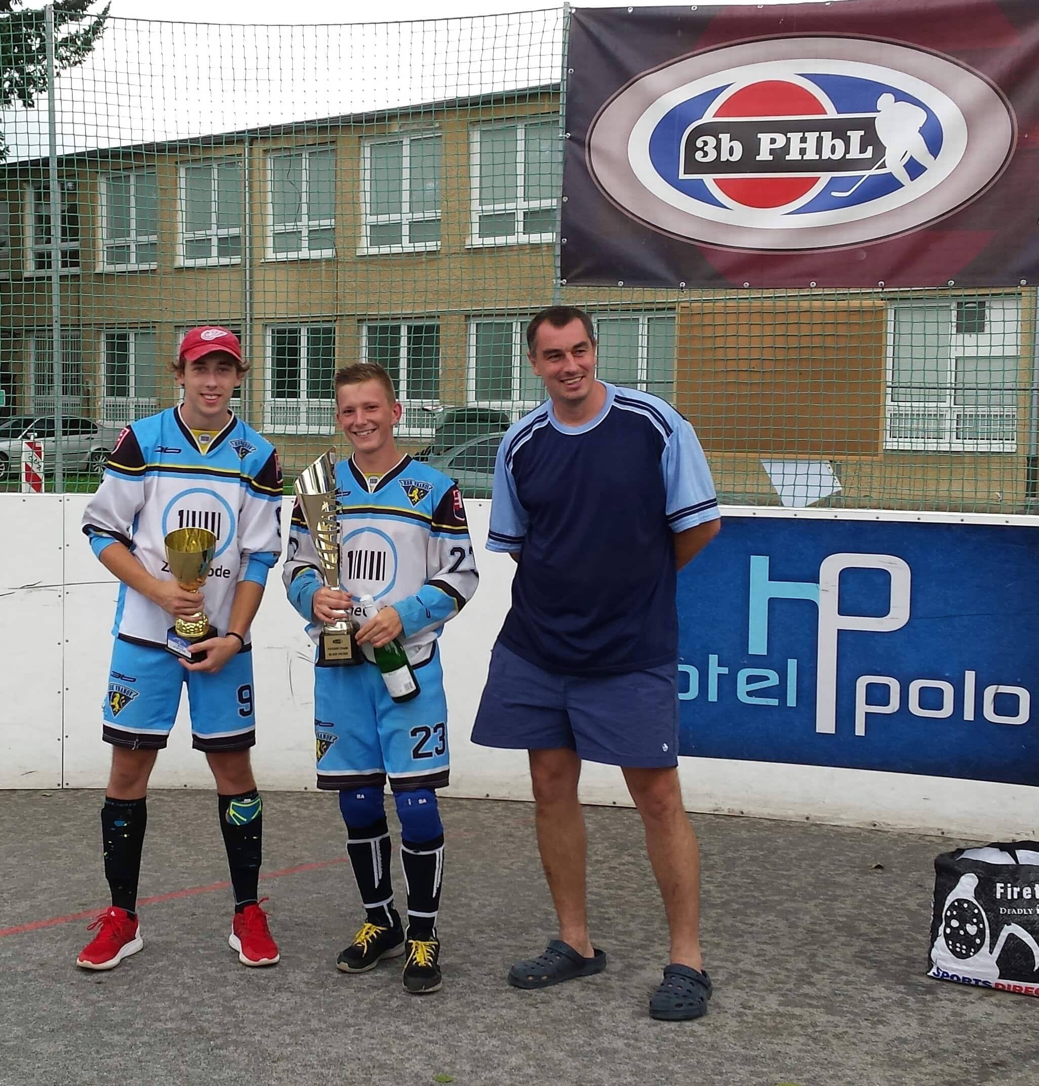 40160063_317123298853269_2841895871677726720_n